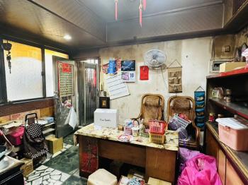 一層一戶原始屋況三樓