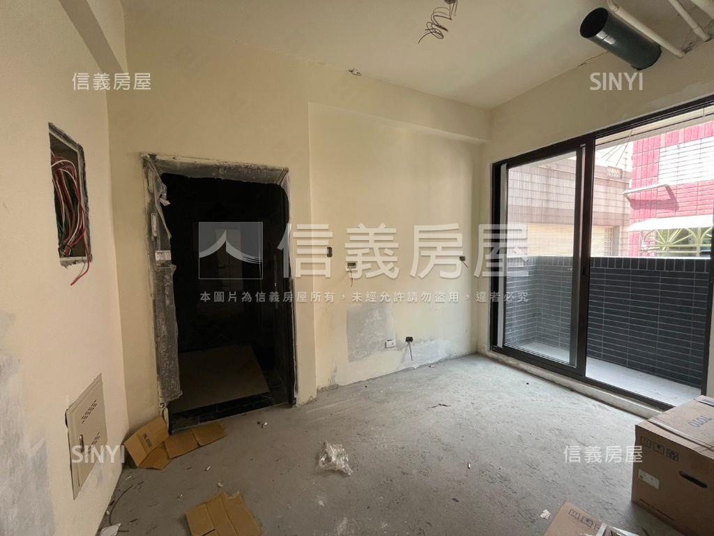 低總價★中央新村小資樂築房屋室內格局與周邊環境
