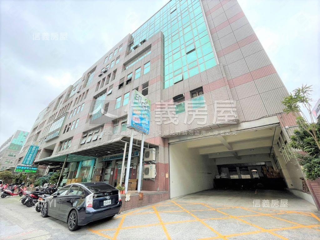 ＭＩＴ廠辦‧中原站金店面房屋室內格局與周邊環境