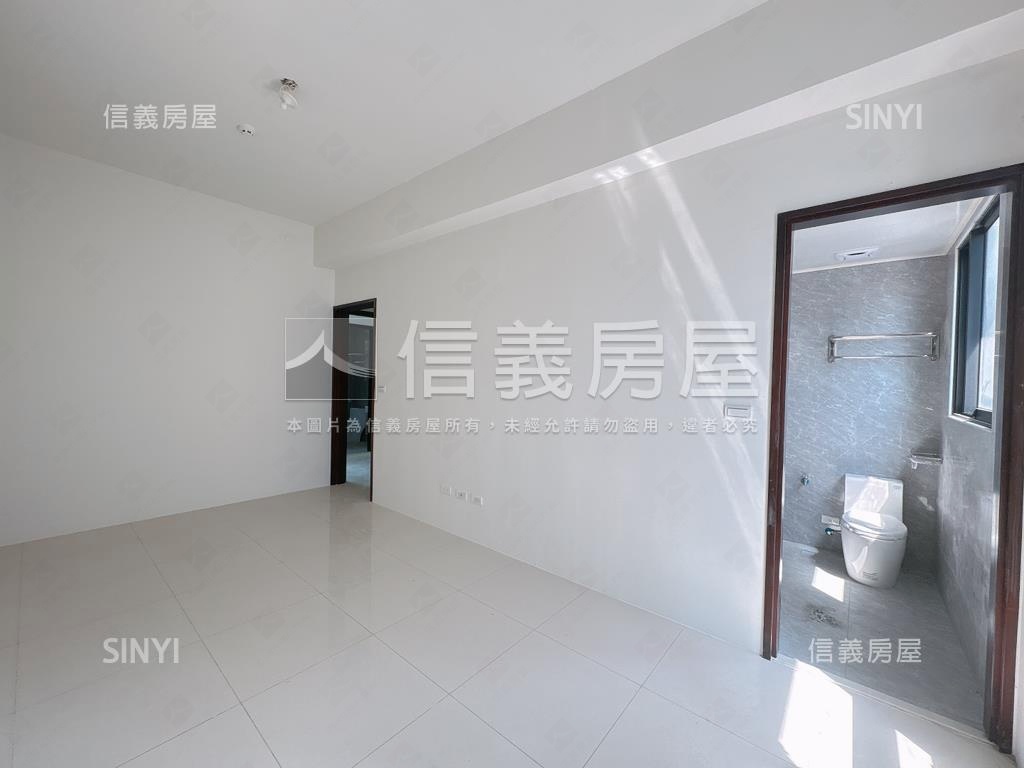 蛇映龍輝全新臨路別墅Ｇ房屋室內格局與周邊環境