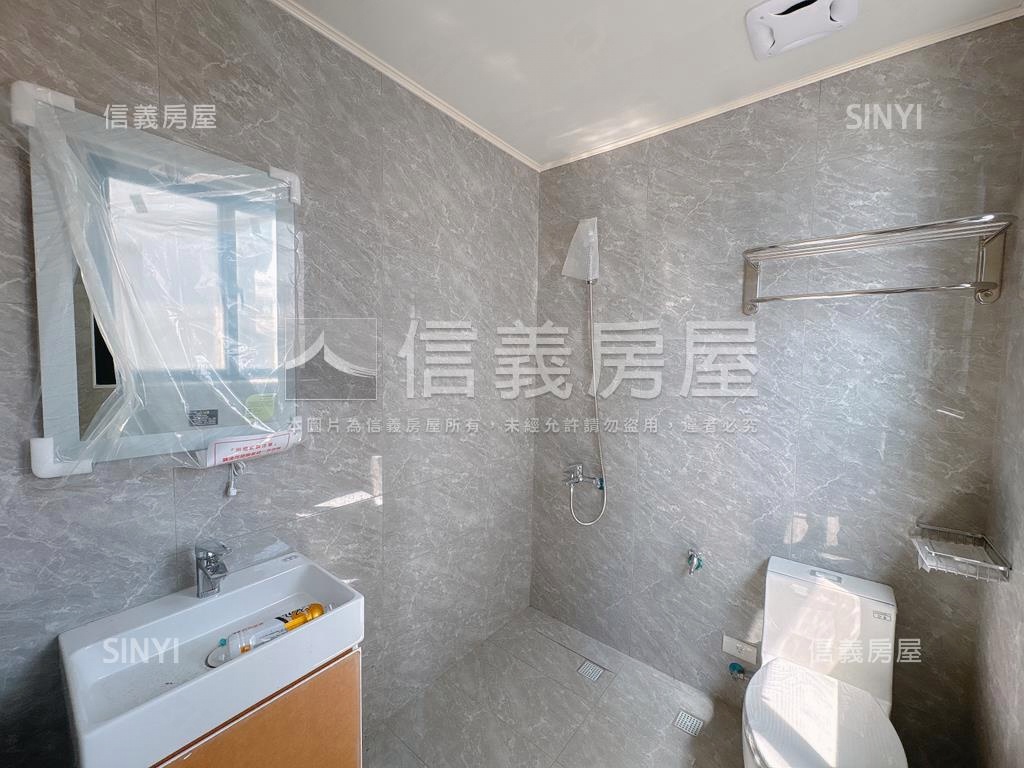 蛇映龍輝全新臨路別墅Ｇ房屋室內格局與周邊環境
