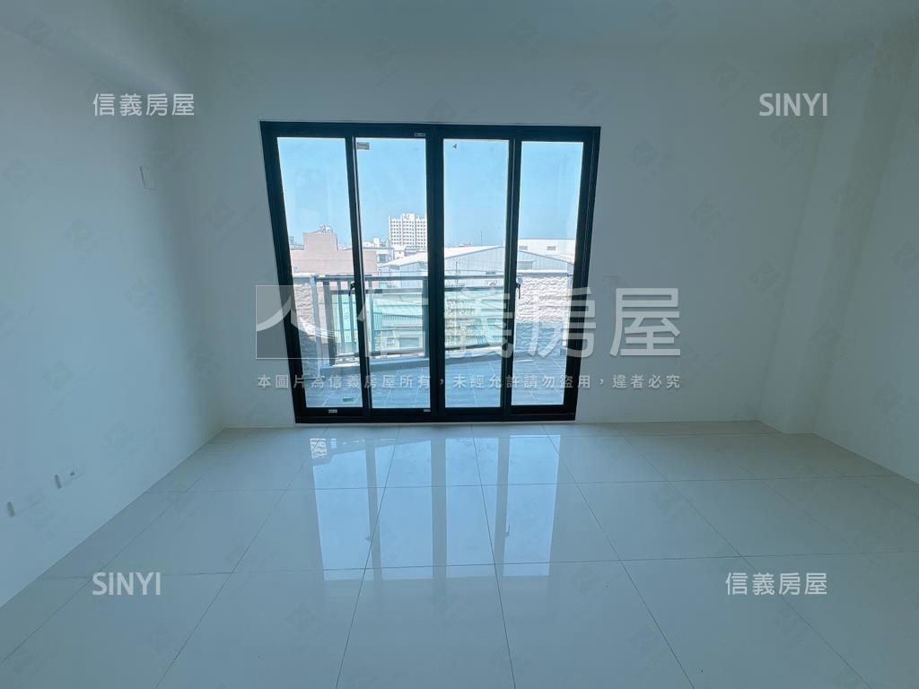 蛇映龍輝全新臨路別墅Ｇ房屋室內格局與周邊環境