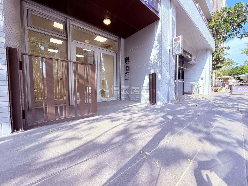 創業金店面！鄰近水湳逢甲房屋室內格局與周邊環境
