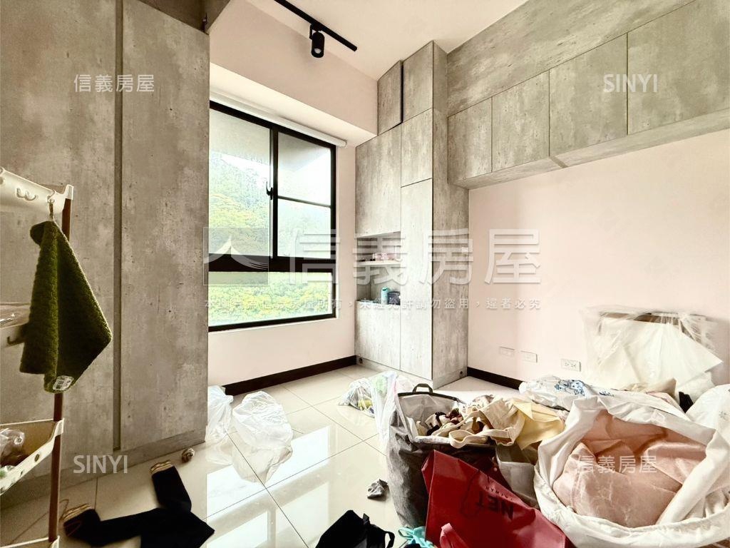 安康宜家成家兩房房屋室內格局與周邊環境