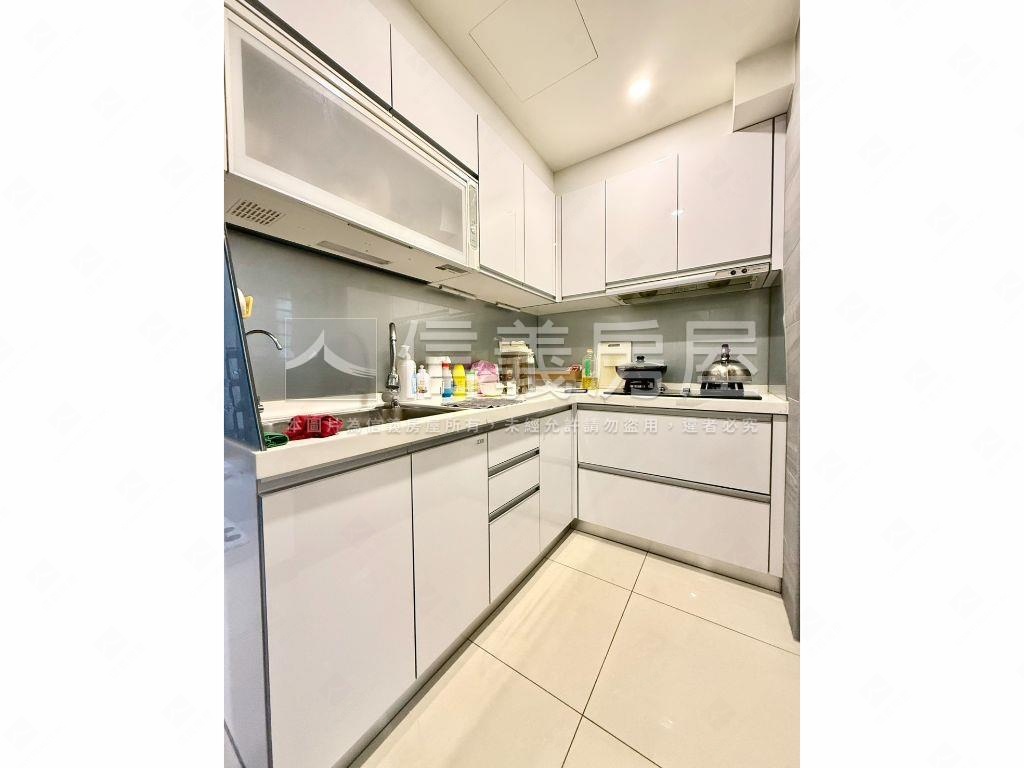 安康宜家成家兩房房屋室內格局與周邊環境