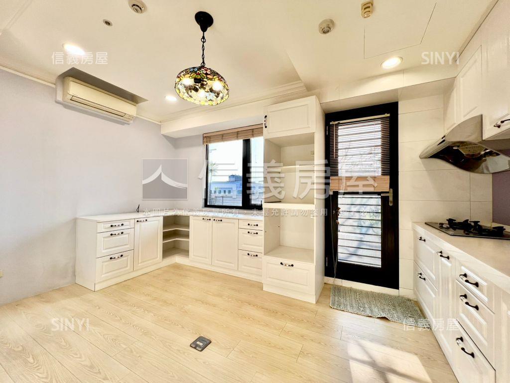 電梯高樓露台戶平面車位房屋室內格局與周邊環境