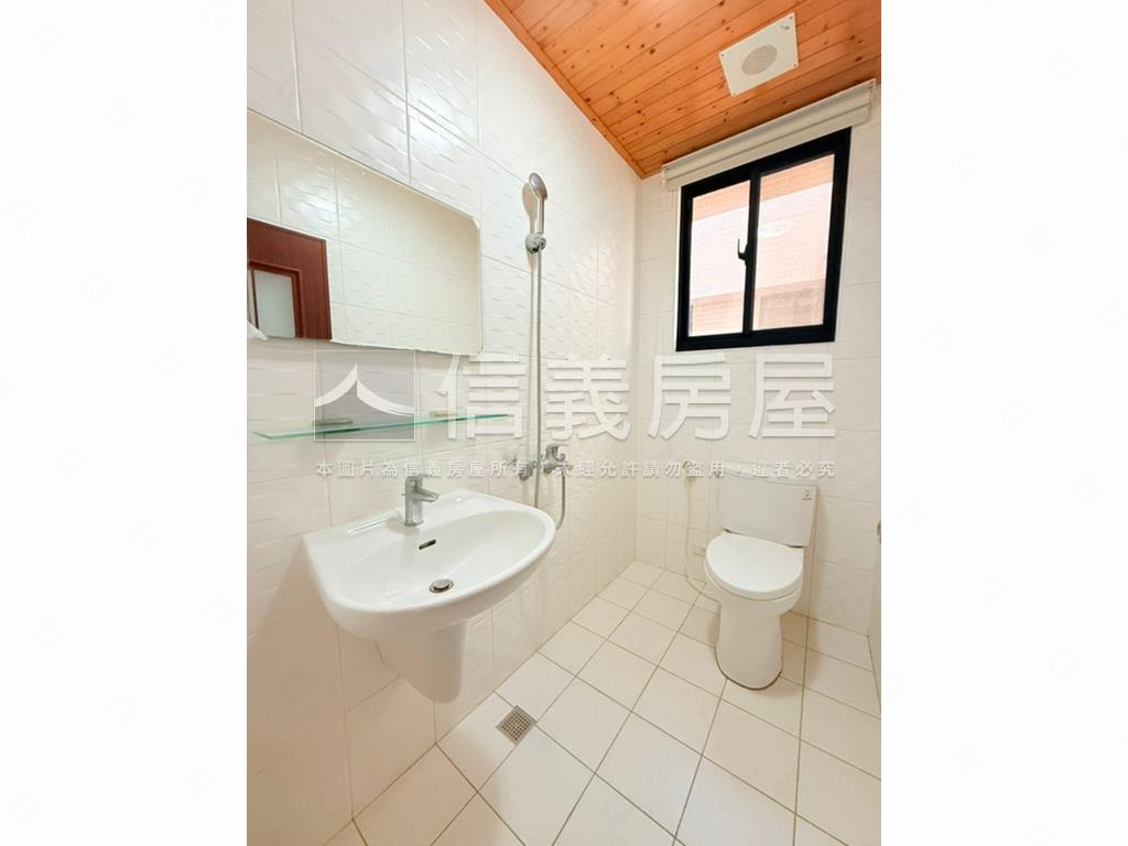 新市重劃區兩房平車房屋室內格局與周邊環境