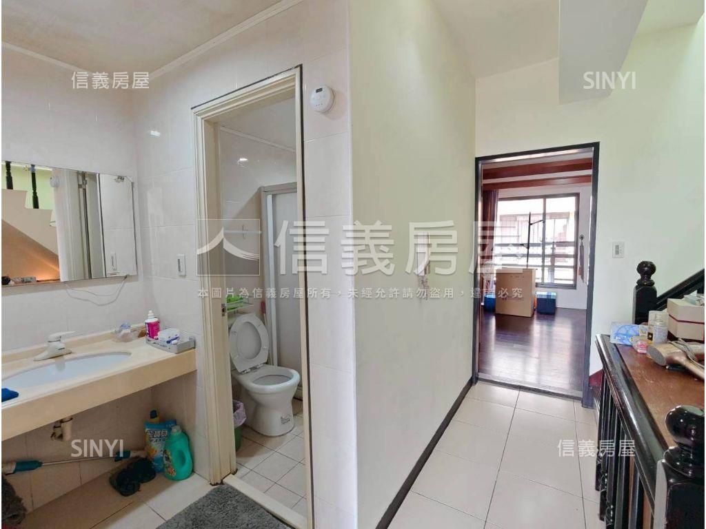 南屯區美透天店面房屋室內格局與周邊環境