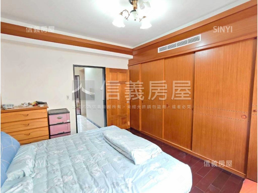 南屯區美透天店面房屋室內格局與周邊環境