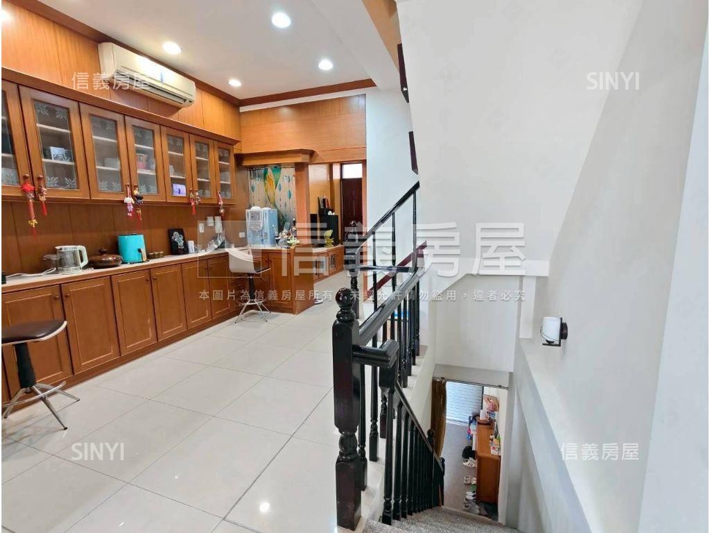 南屯區美透天店面房屋室內格局與周邊環境