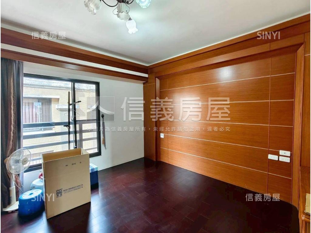 南屯區美透天店面房屋室內格局與周邊環境