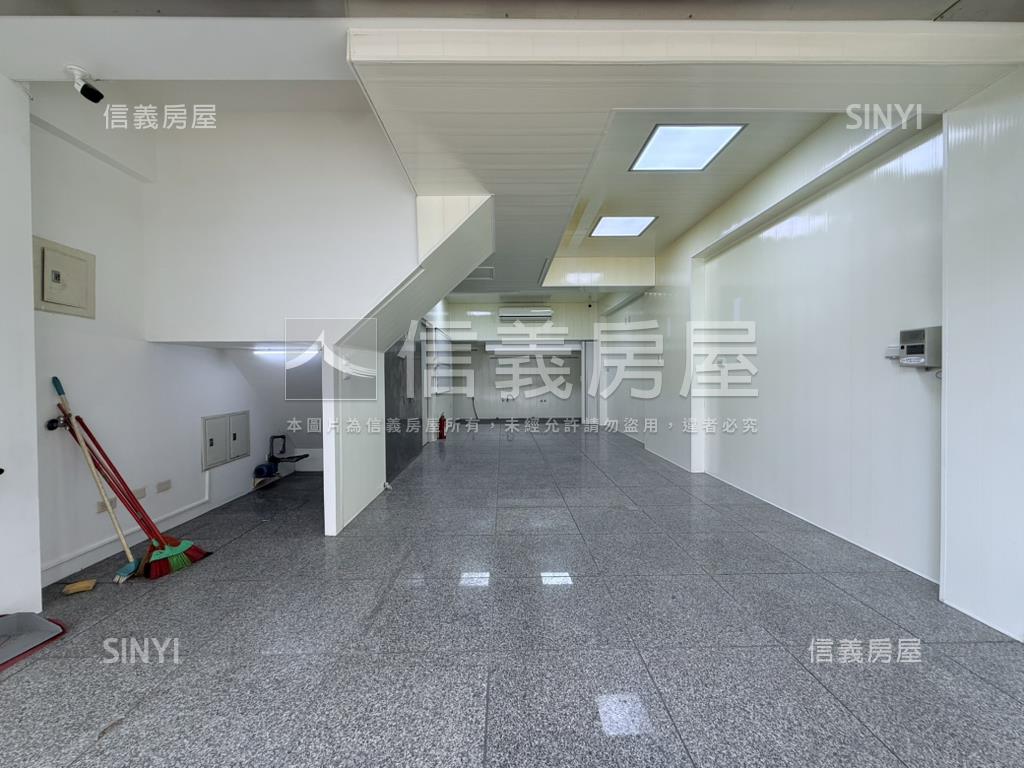 東區虎尾寮朝南邊間雙車墅房屋室內格局與周邊環境