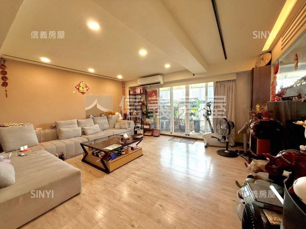 校園首排景觀樓中樓房屋室內格局與周邊環境