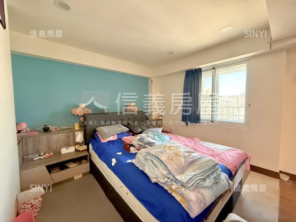 校園首排景觀樓中樓房屋室內格局與周邊環境