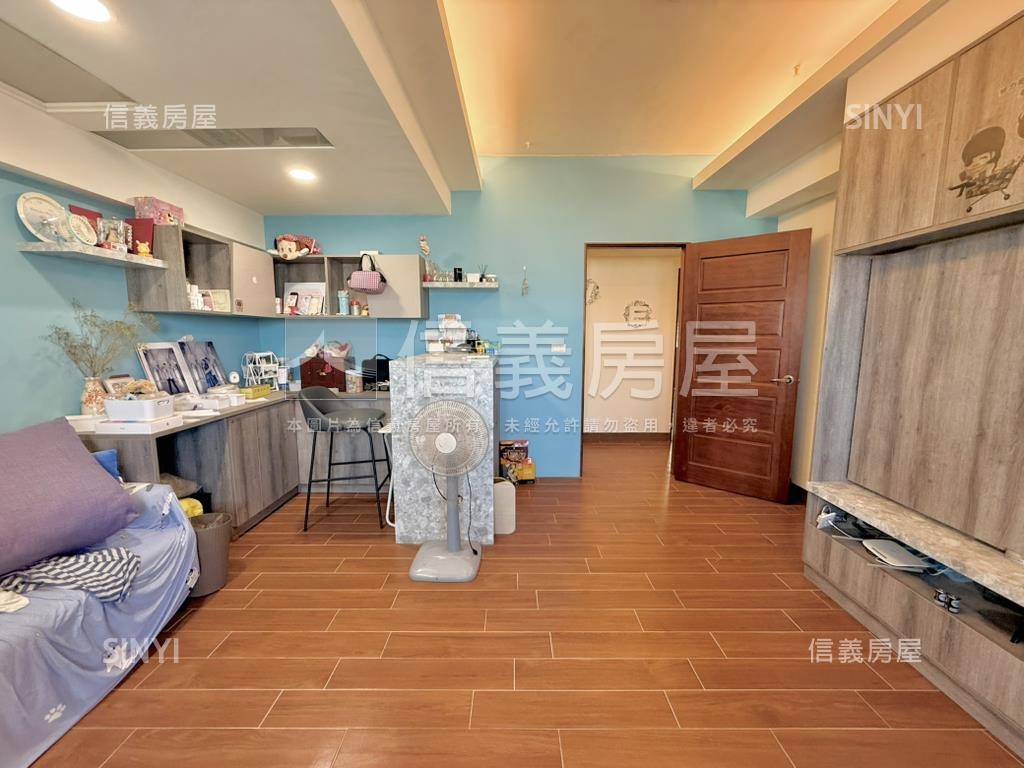 校園首排景觀樓中樓房屋室內格局與周邊環境