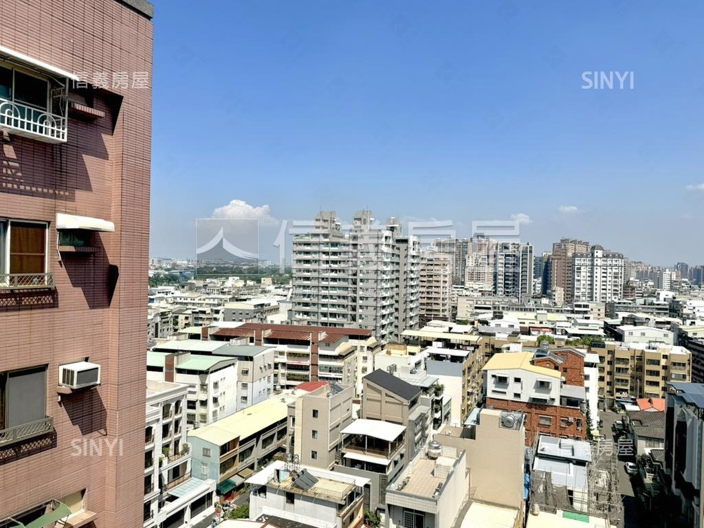 校園首排景觀樓中樓房屋室內格局與周邊環境