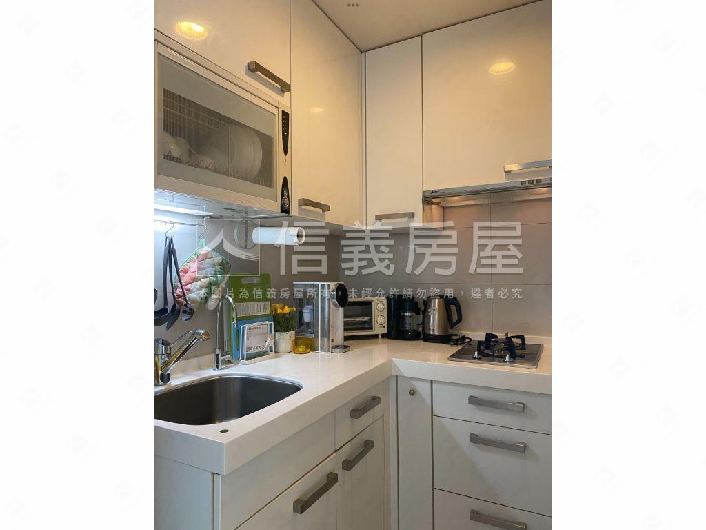 羅馬假期高樓朝北房屋室內格局與周邊環境