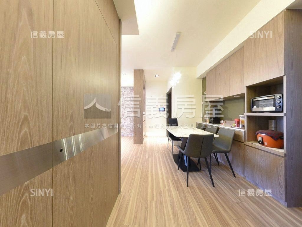 世界雙Ｖ值得你來看房屋室內格局與周邊環境