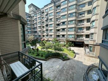 陽光公園旁亮麗大空間