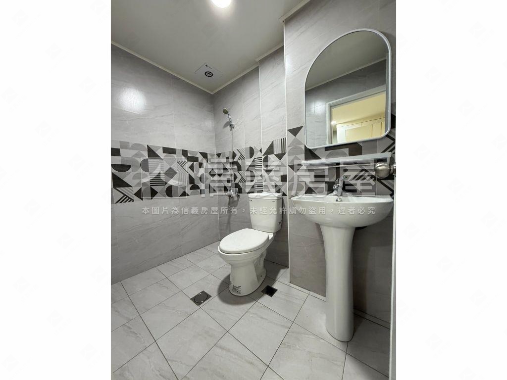 一中商圈富榮街收租四套房房屋室內格局與周邊環境