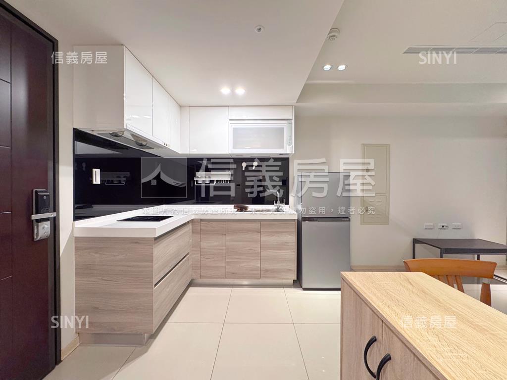 香榭典雅輕奢一房一廳房屋室內格局與周邊環境