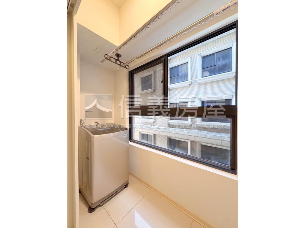 香榭典雅輕奢一房一廳房屋室內格局與周邊環境