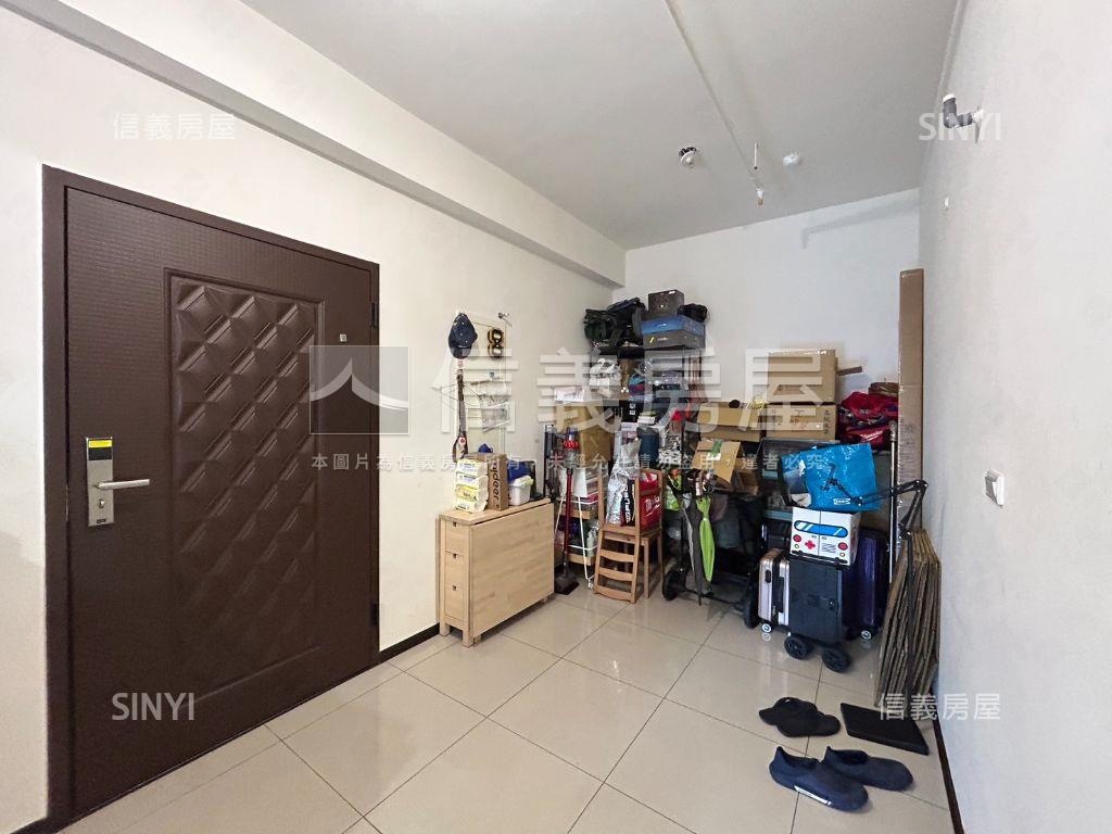皇普雲鼎大兩房房屋室內格局與周邊環境