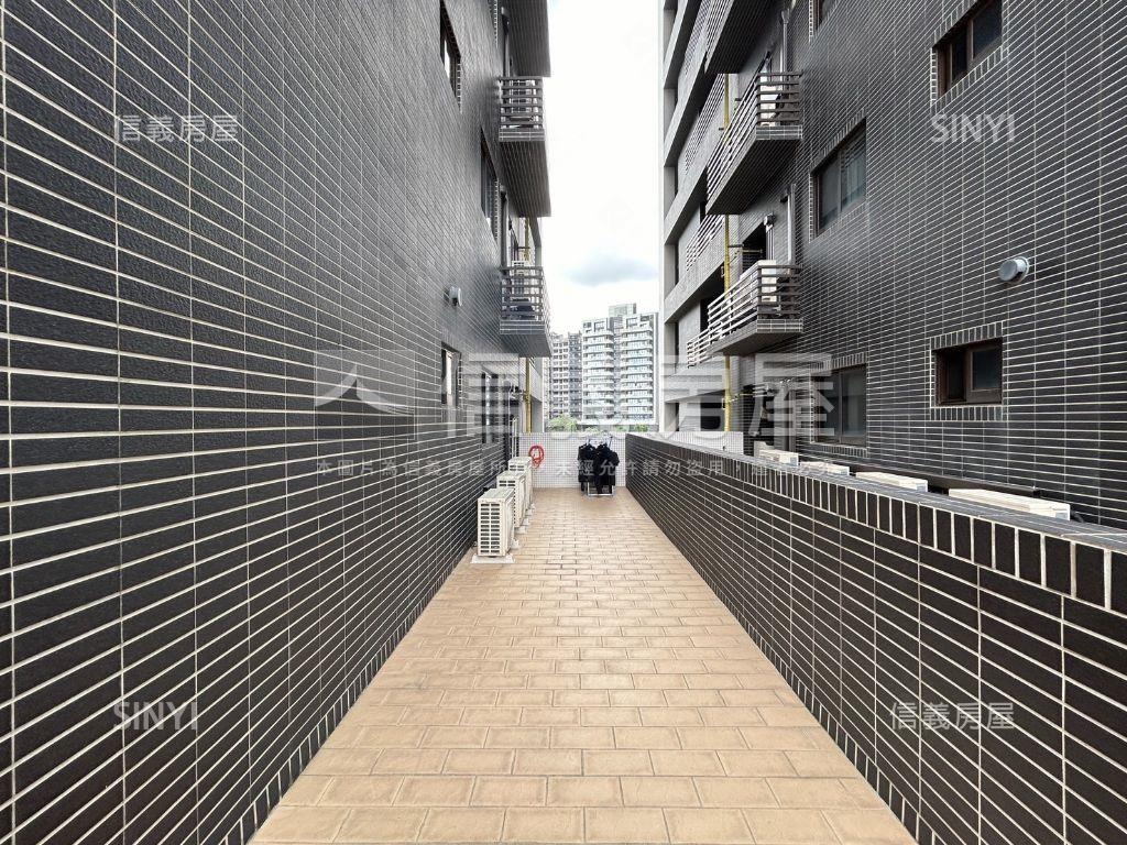 皇普雲鼎大兩房房屋室內格局與周邊環境