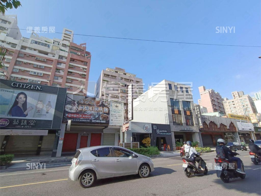 巨蛋裕誠集市面寬商地房屋室內格局與周邊環境