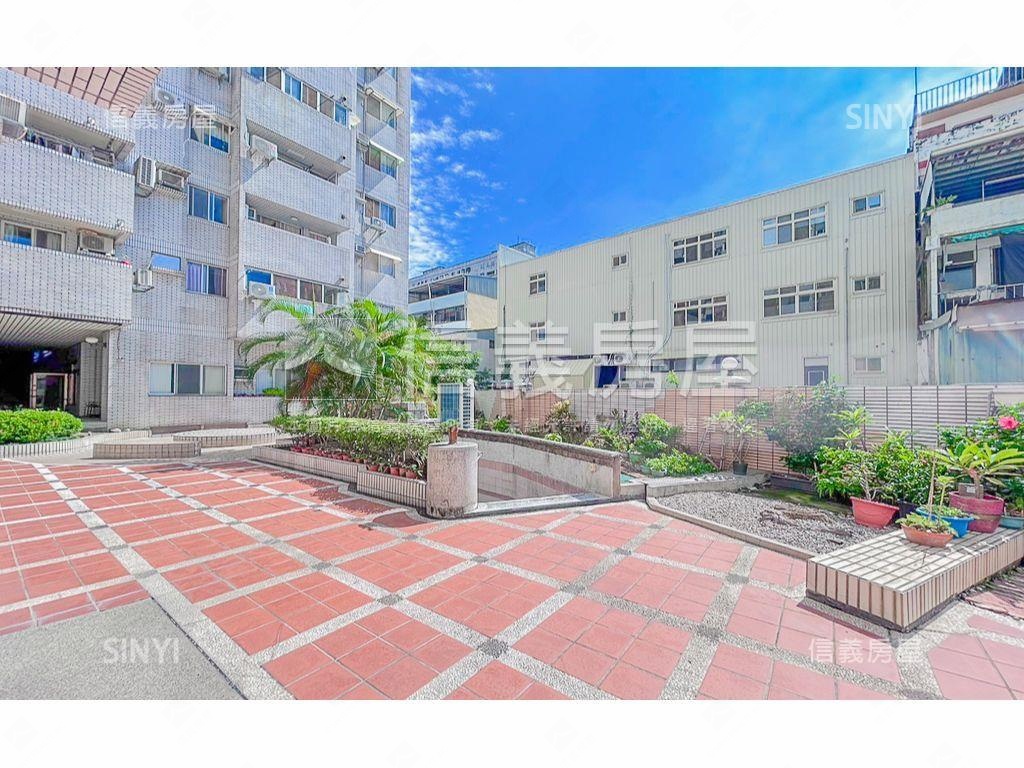 面兒童公園★頂樓採光四房房屋室內格局與周邊環境