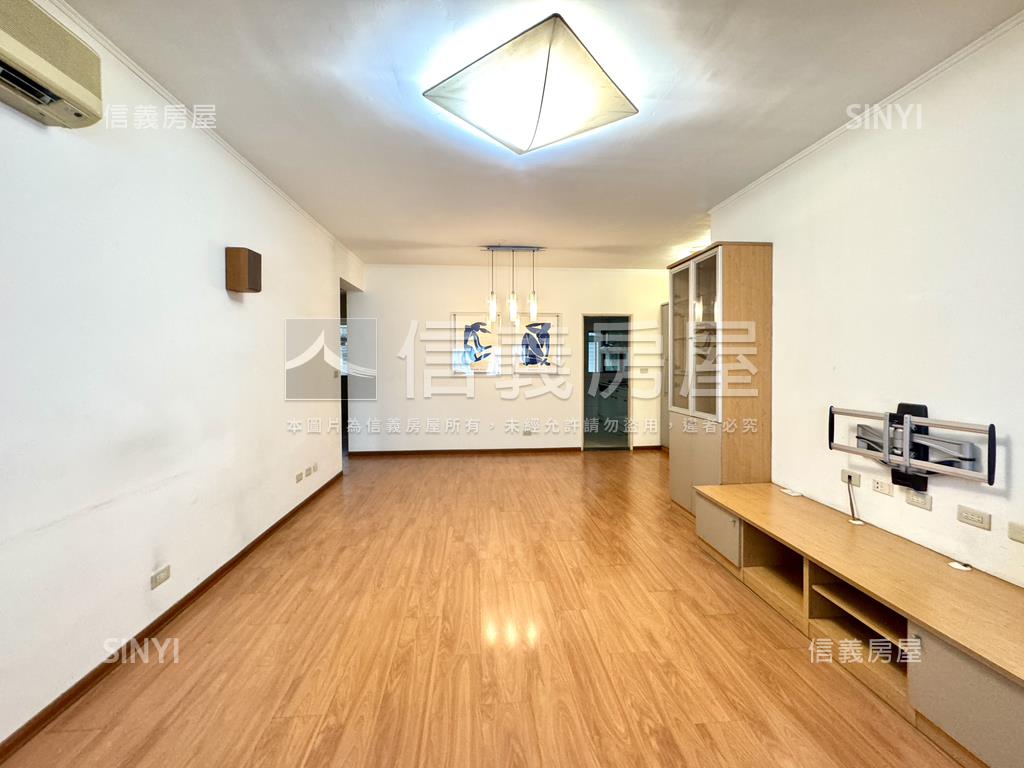 中正富邦稀有釋出房屋室內格局與周邊環境