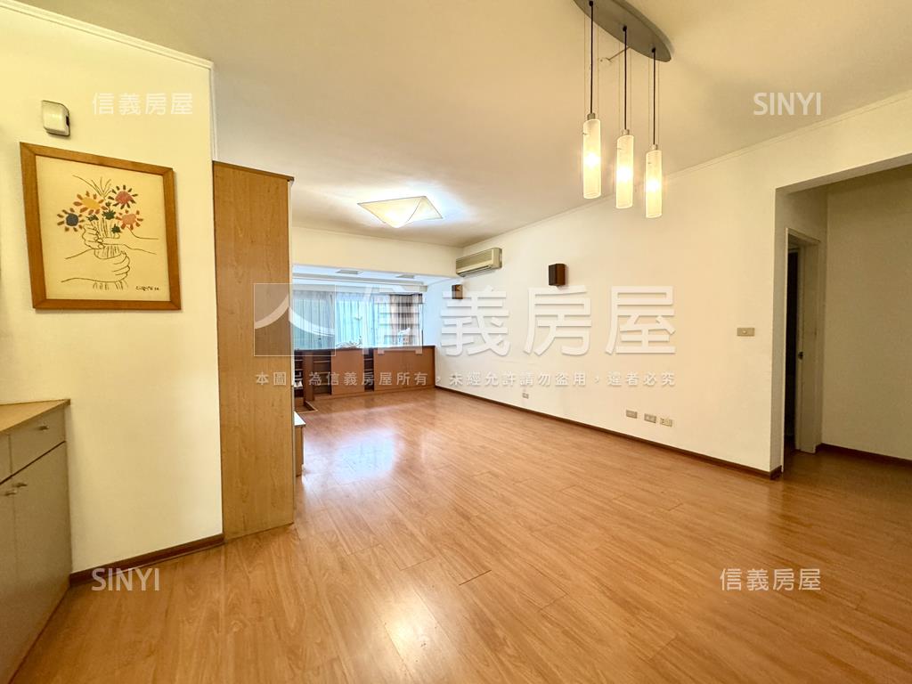 中正富邦稀有釋出房屋室內格局與周邊環境