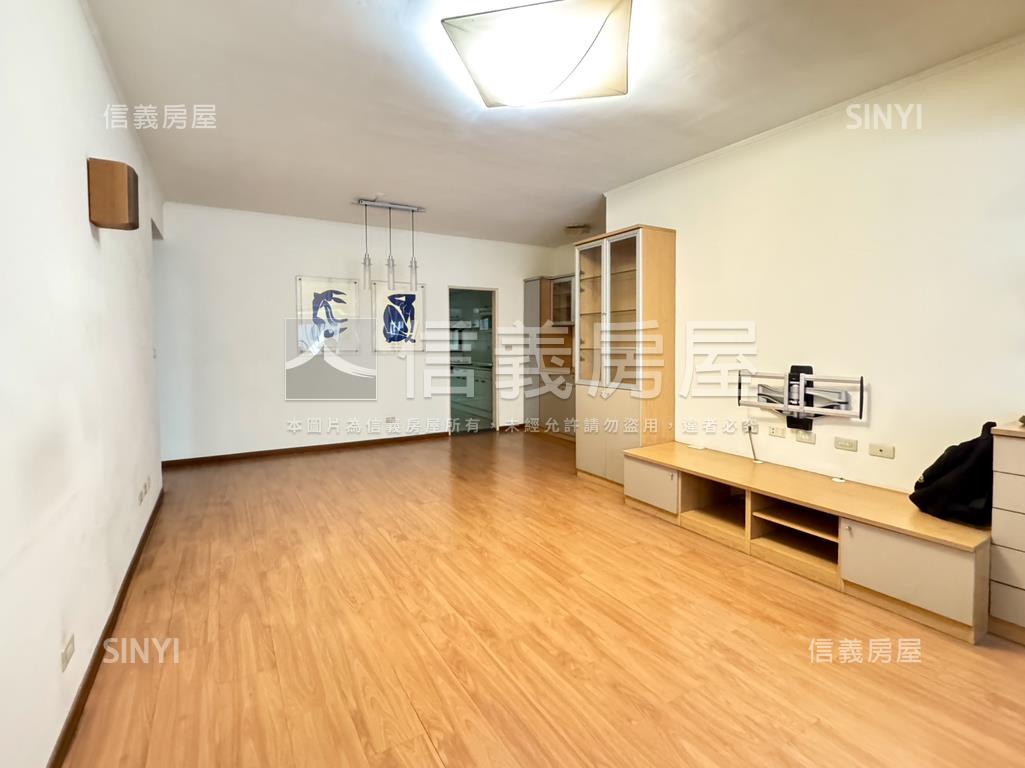 中正富邦稀有釋出房屋室內格局與周邊環境