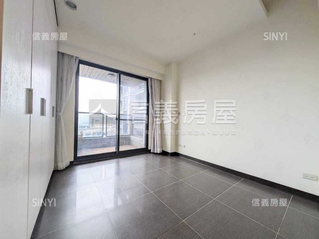Ａ９高樓採光大三房房屋室內格局與周邊環境