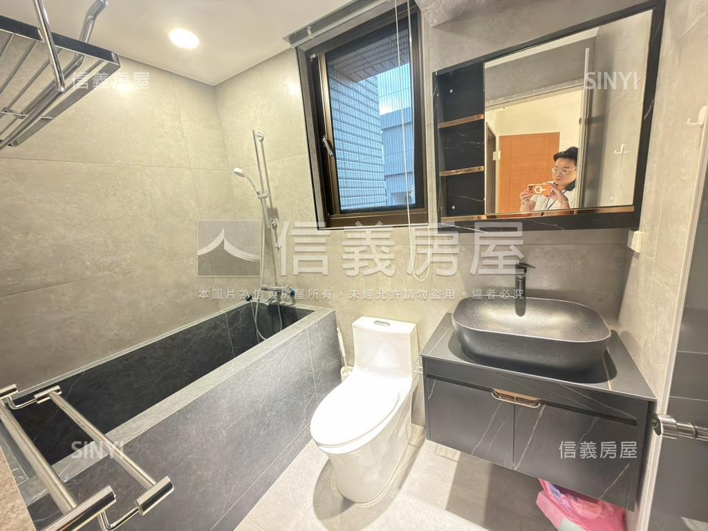 大境重劃帝景三房附車位房屋室內格局與周邊環境