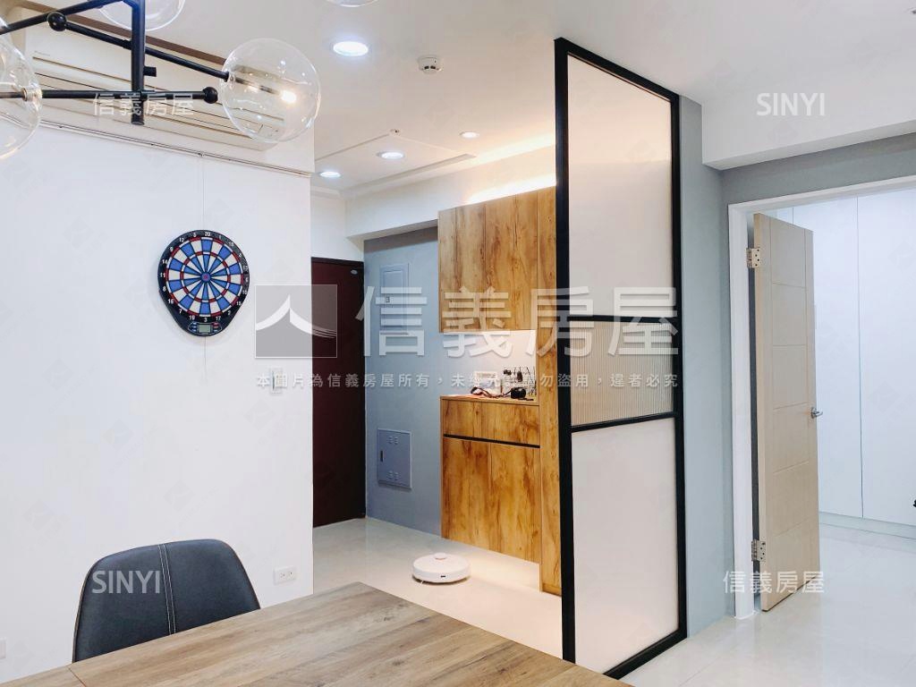 未來城２房平面車位房屋室內格局與周邊環境