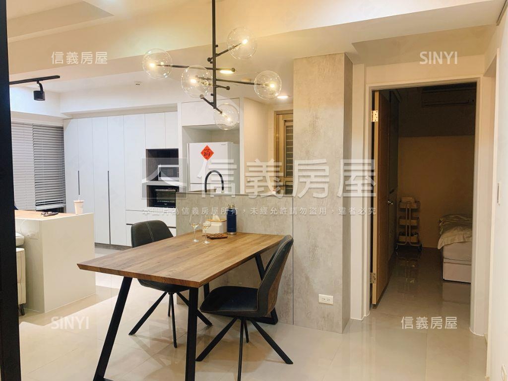 未來城２房平面車位房屋室內格局與周邊環境