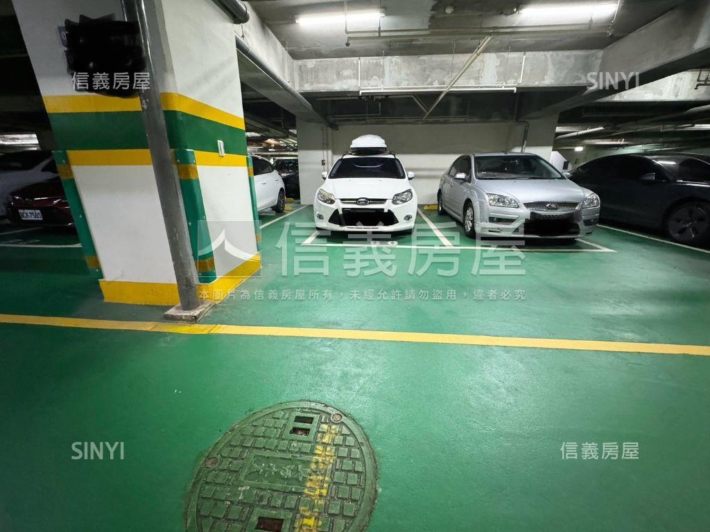 未來城２房平面車位房屋室內格局與周邊環境