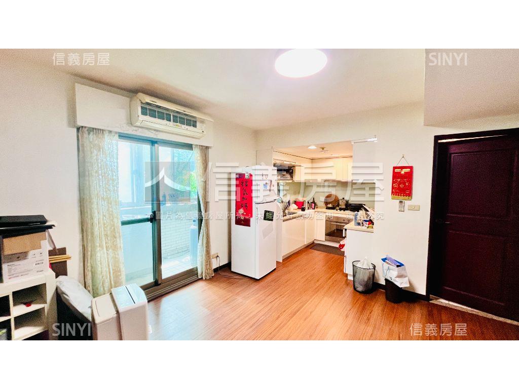 瓏山林網球場良品上疊房屋室內格局與周邊環境