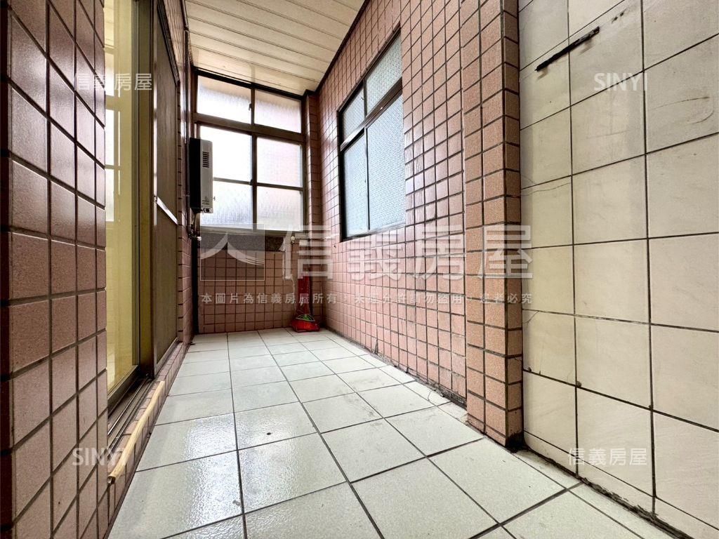 夯⭐專任一樓三房花園美屋房屋室內格局與周邊環境