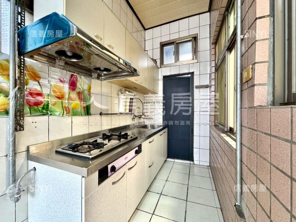 夯⭐專任一樓三房花園美屋房屋室內格局與周邊環境