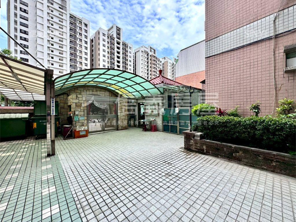 夯⭐專任一樓三房花園美屋房屋室內格局與周邊環境