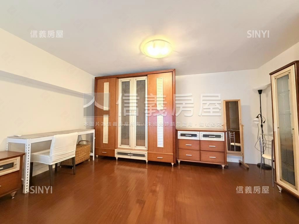 大任經典採光美屋房屋室內格局與周邊環境