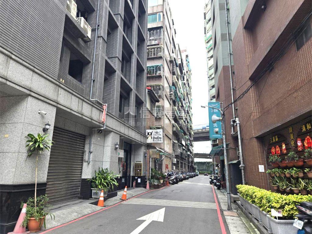 【電梯】台北橋捷運７樓房屋室內格局與周邊環境