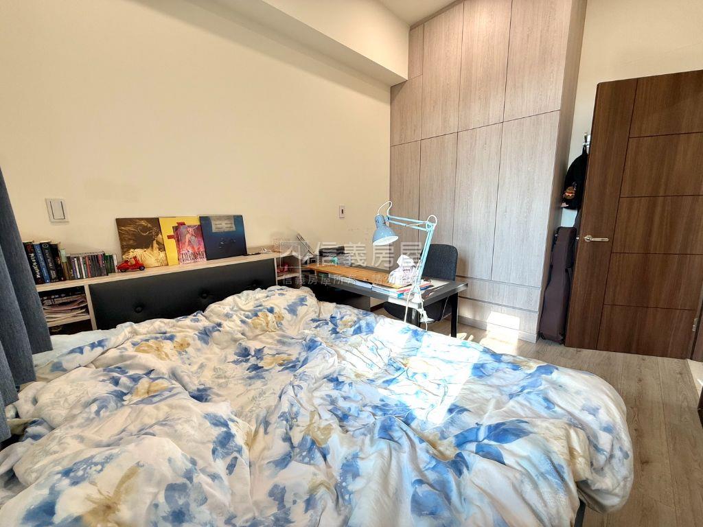 微笑稀有邊間美景２房１室房屋室內格局與周邊環境