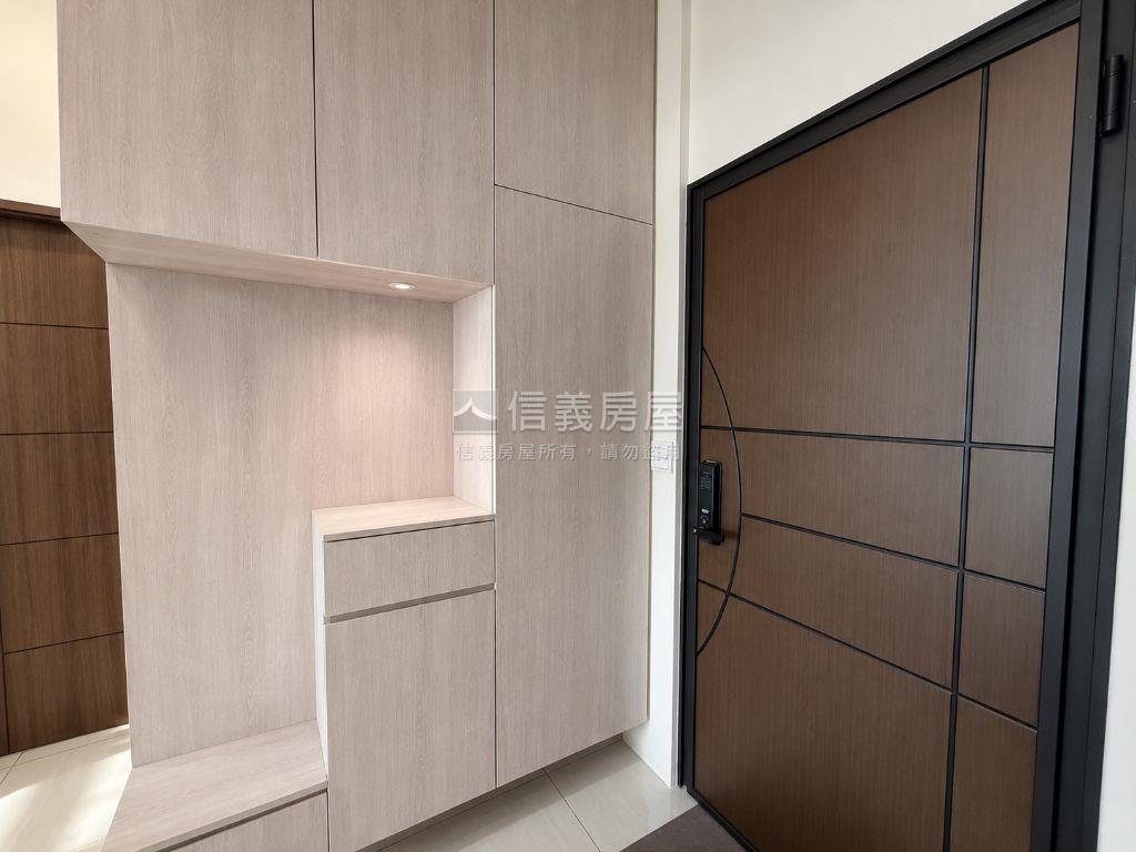 微笑稀有邊間美景２房１室房屋室內格局與周邊環境