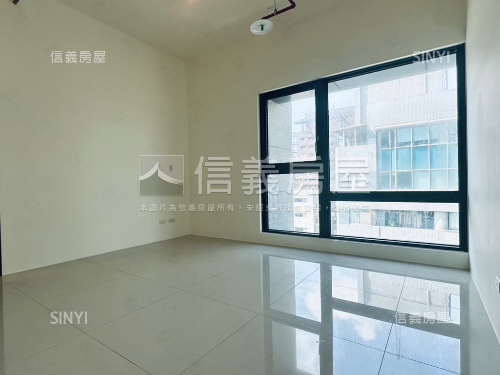 אֵל京王鋼骨高樓美宅房屋室內格局與周邊環境