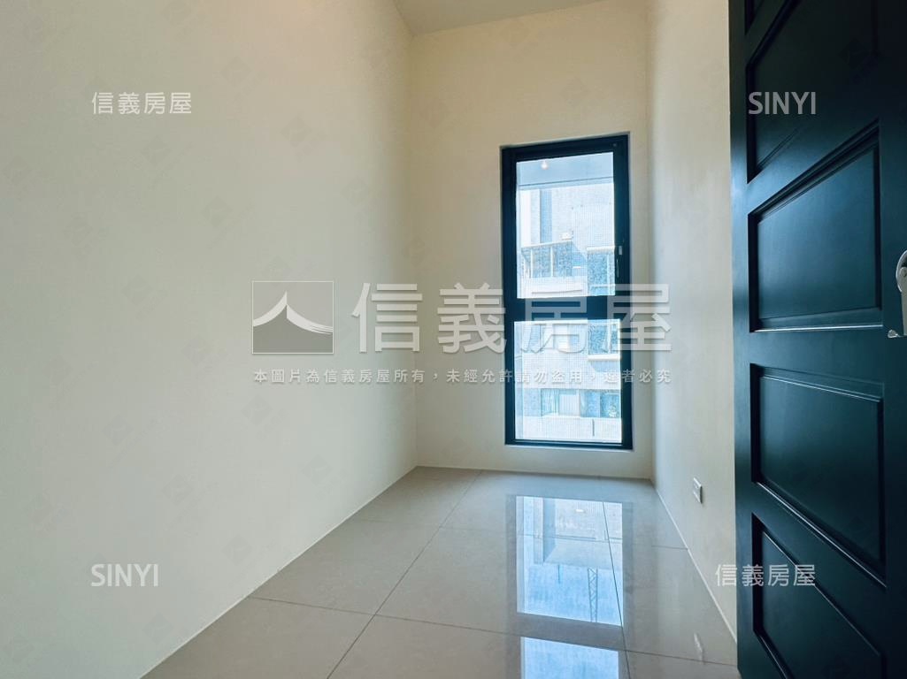 אֵל京王鋼骨高樓美宅房屋室內格局與周邊環境