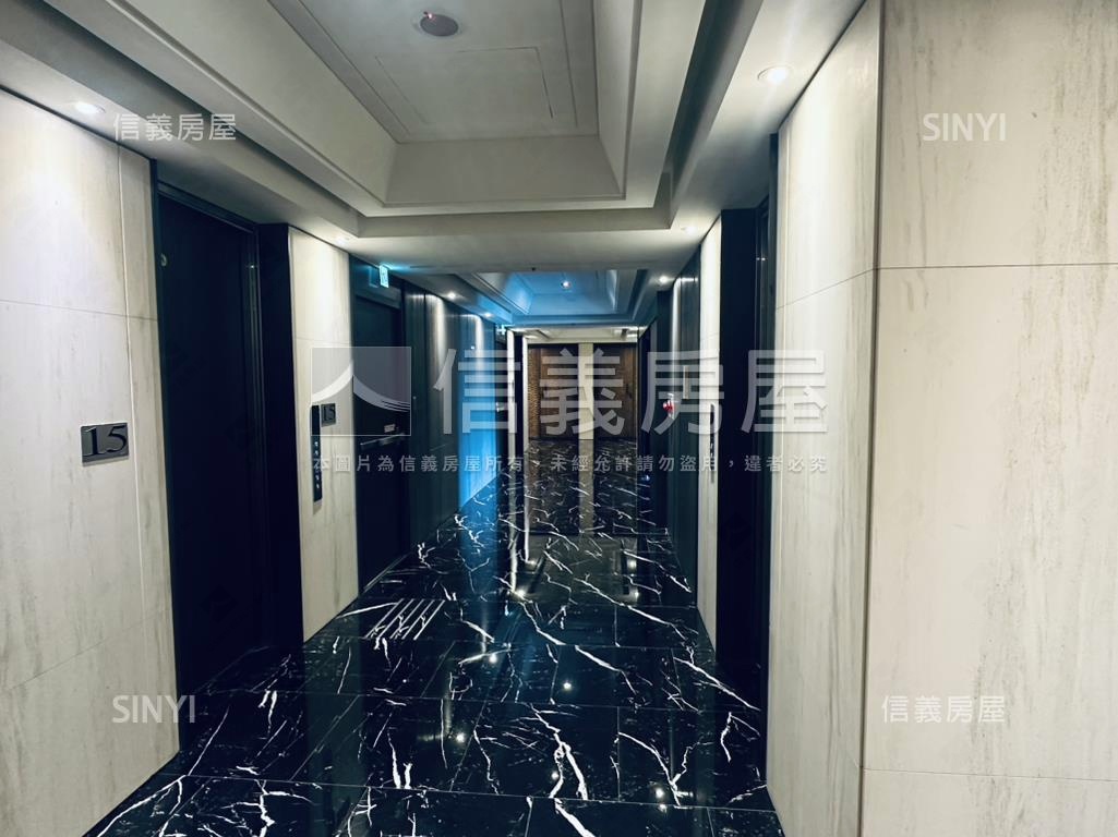 אֵל京王鋼骨高樓美宅房屋室內格局與周邊環境