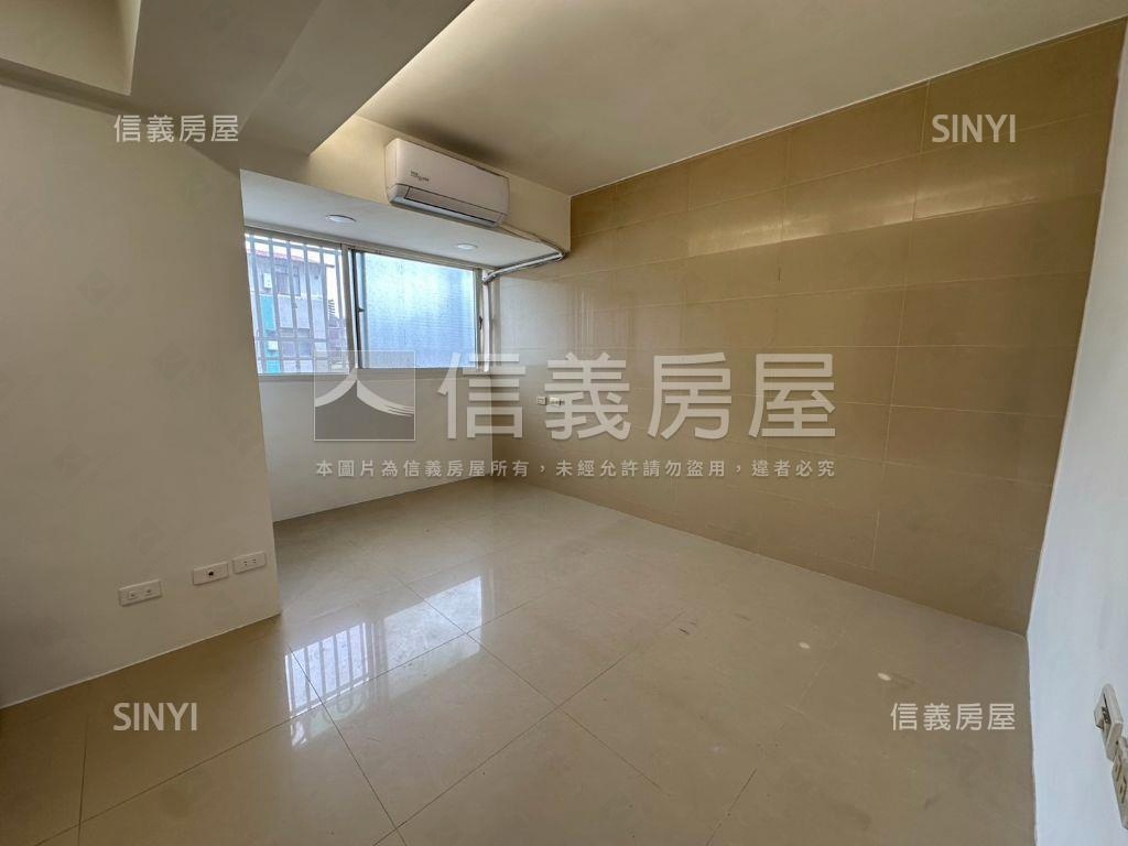 北市電梯低總價套房房屋室內格局與周邊環境